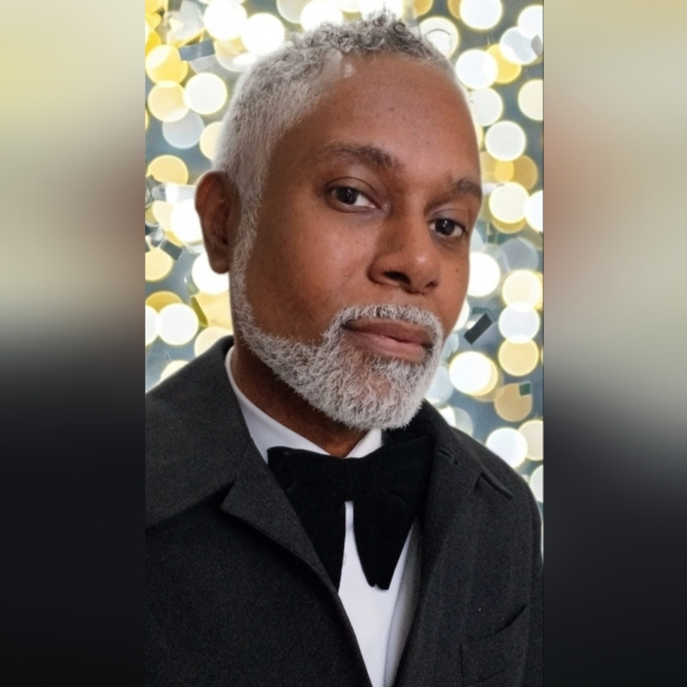 Meet your Posher, Travis